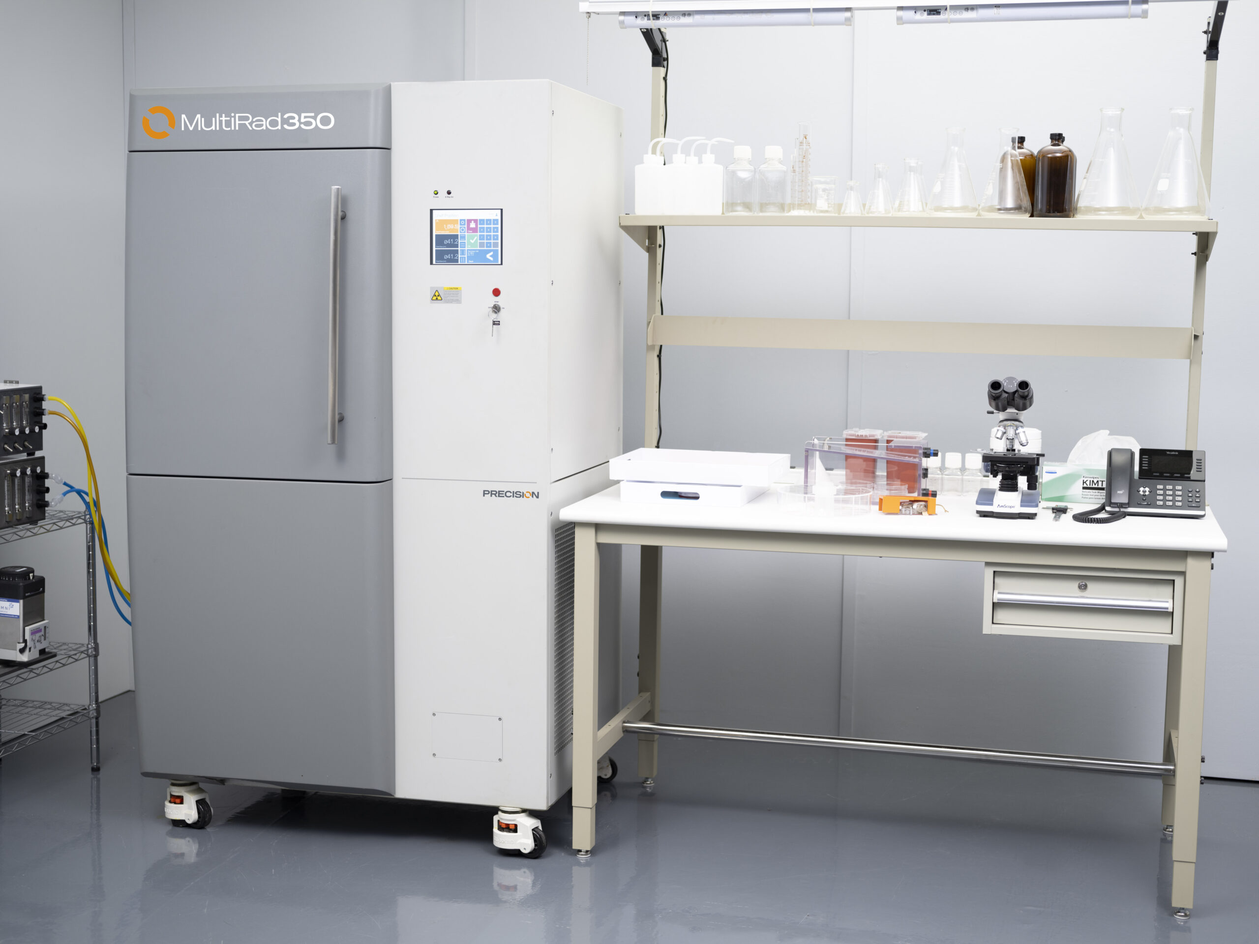 MultiRad350 in lab setting preparing for preclinical research